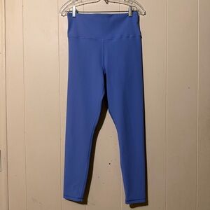 Aritzia TNA Highrise Leggings Purple Women Size 30” Waist
